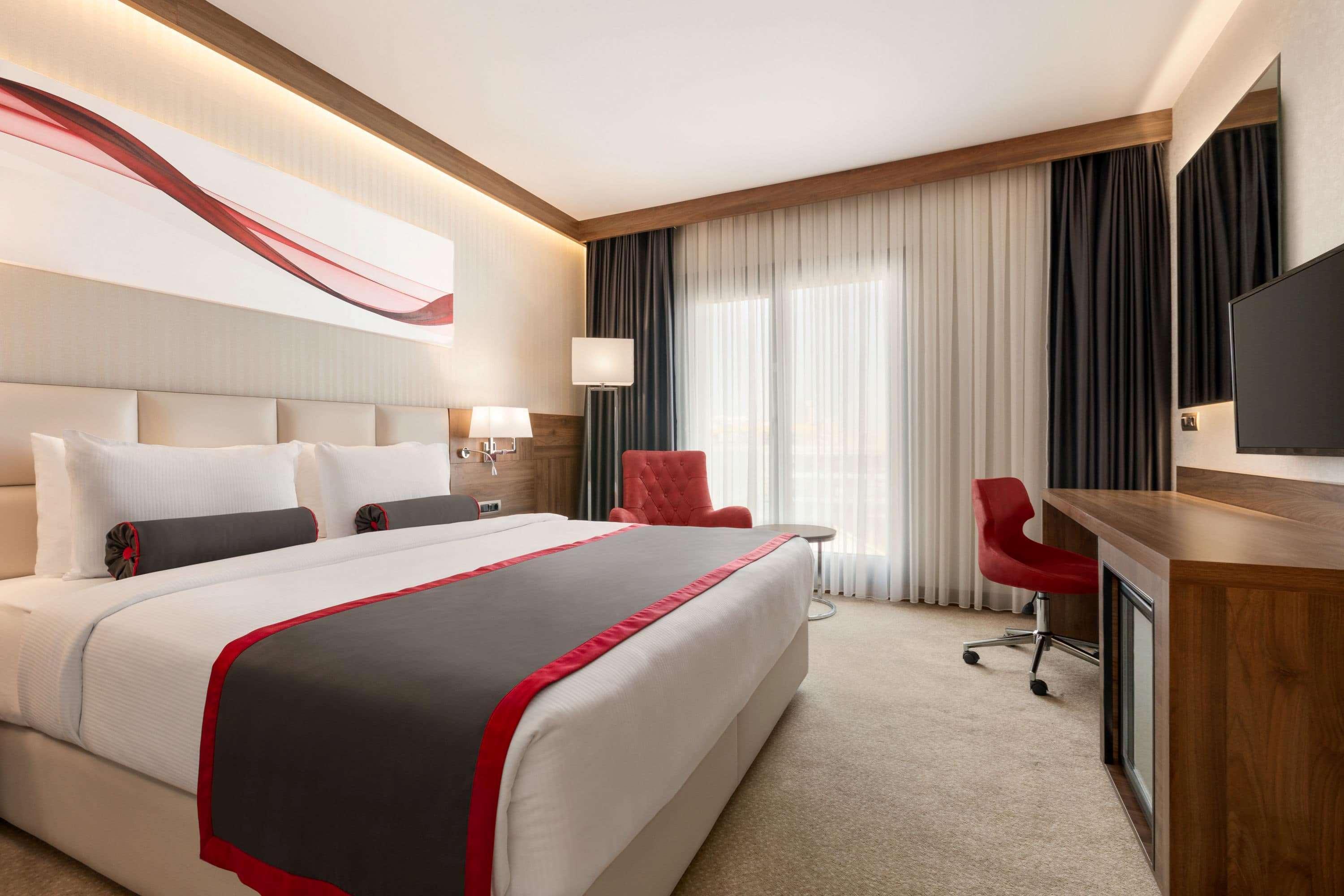 Ramada By Wyndham Beylikduzu Hotel Истанбул Екстериор снимка