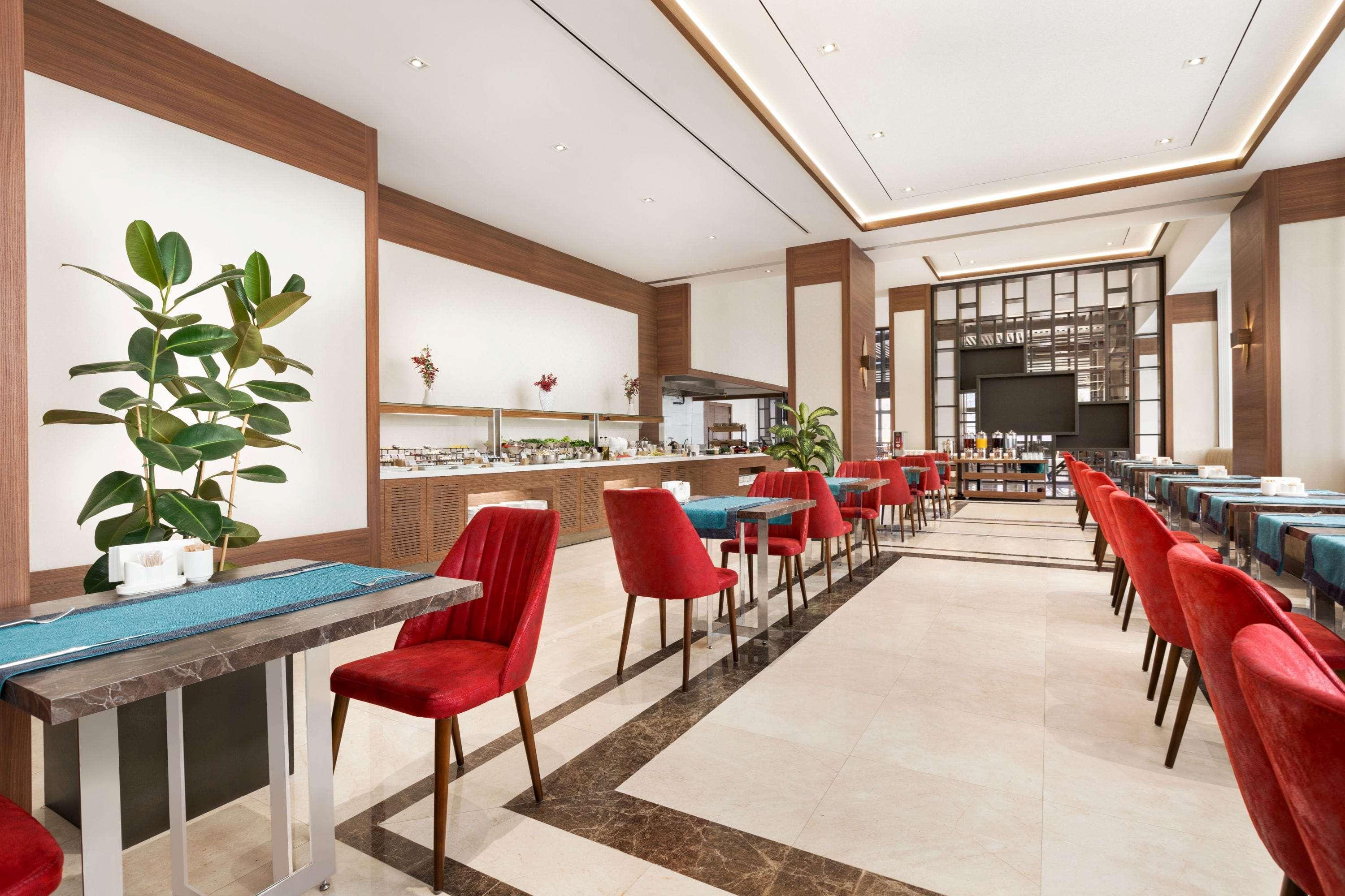 Ramada By Wyndham Beylikduzu Hotel Истанбул Екстериор снимка