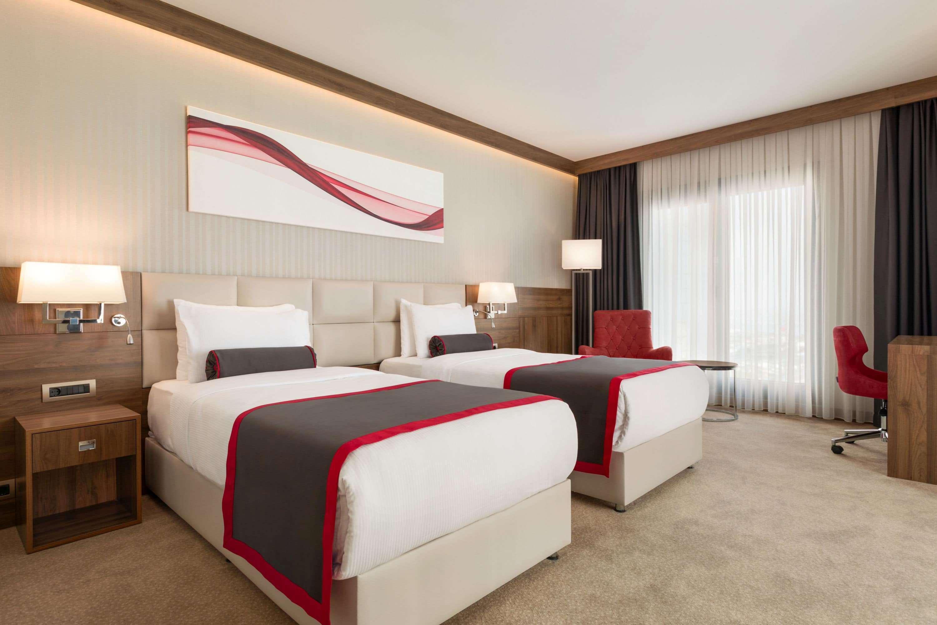 Ramada By Wyndham Beylikduzu Hotel Истанбул Екстериор снимка